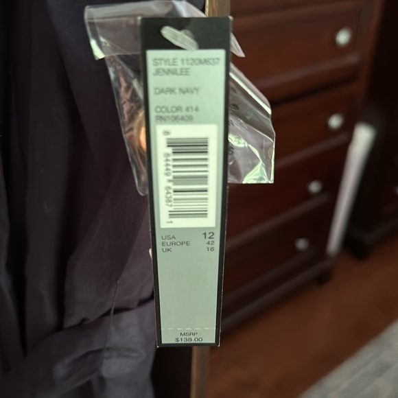 Size 12 Tahari dress, navy with gold buttons in front - Picture 3 of 8